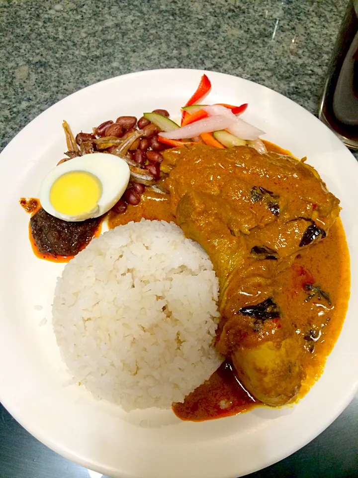 Malaysian Nasi Lemak|Lai's Kitchenさん