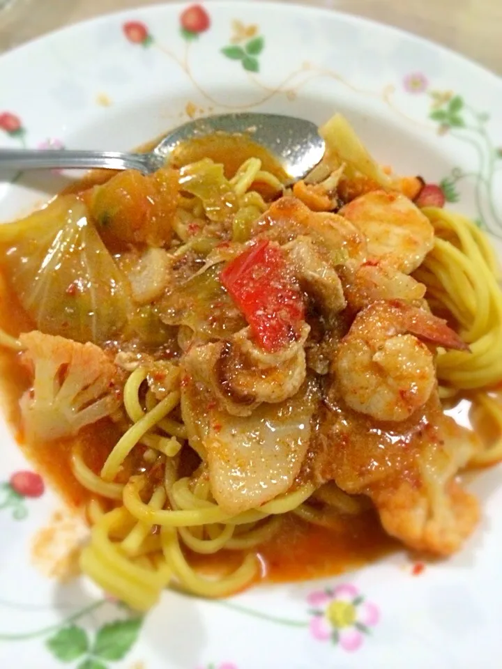 My mum's mee bandung for brekky.|diniarishaさん