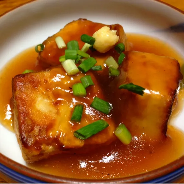 Snapdishの料理写真:焼き揚げ豆腐・小豆ご飯・鯵の干物💕
純和食に((´∀｀*))
和食は、胃に優しい〜☆彡|okame27さん