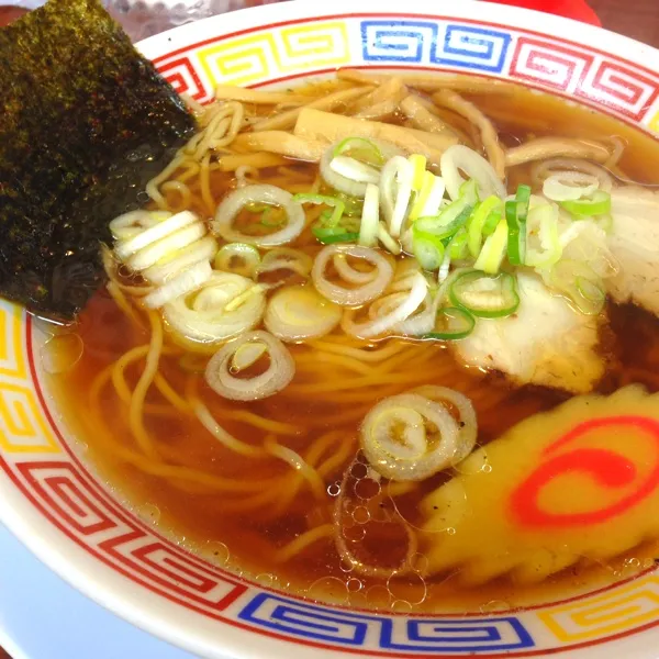 ラーメン・チャーハン💕
スパの帰りに小腹が空いたので食べてしまった！
昔懐かしい味と器、昭和の味だ!
✽:。(*￫௰◕)♡(◕௰￩*)゜.+✽|okame27さん