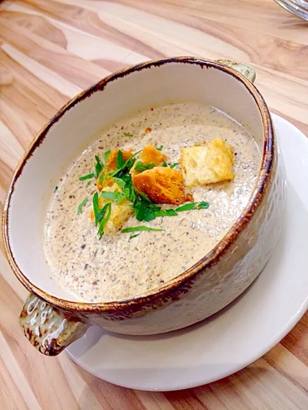 Nice mushroom soup ever|GraceLovingFoodさん