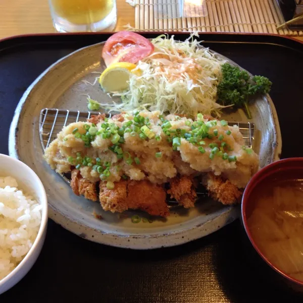 ゴルフ場のランチ

チキンカツ定食|youandme110さん