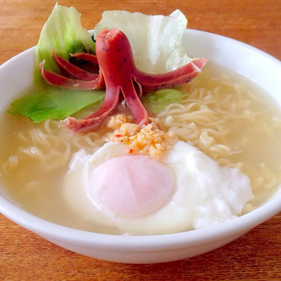 Invader noodles|Sumison lensmanさん