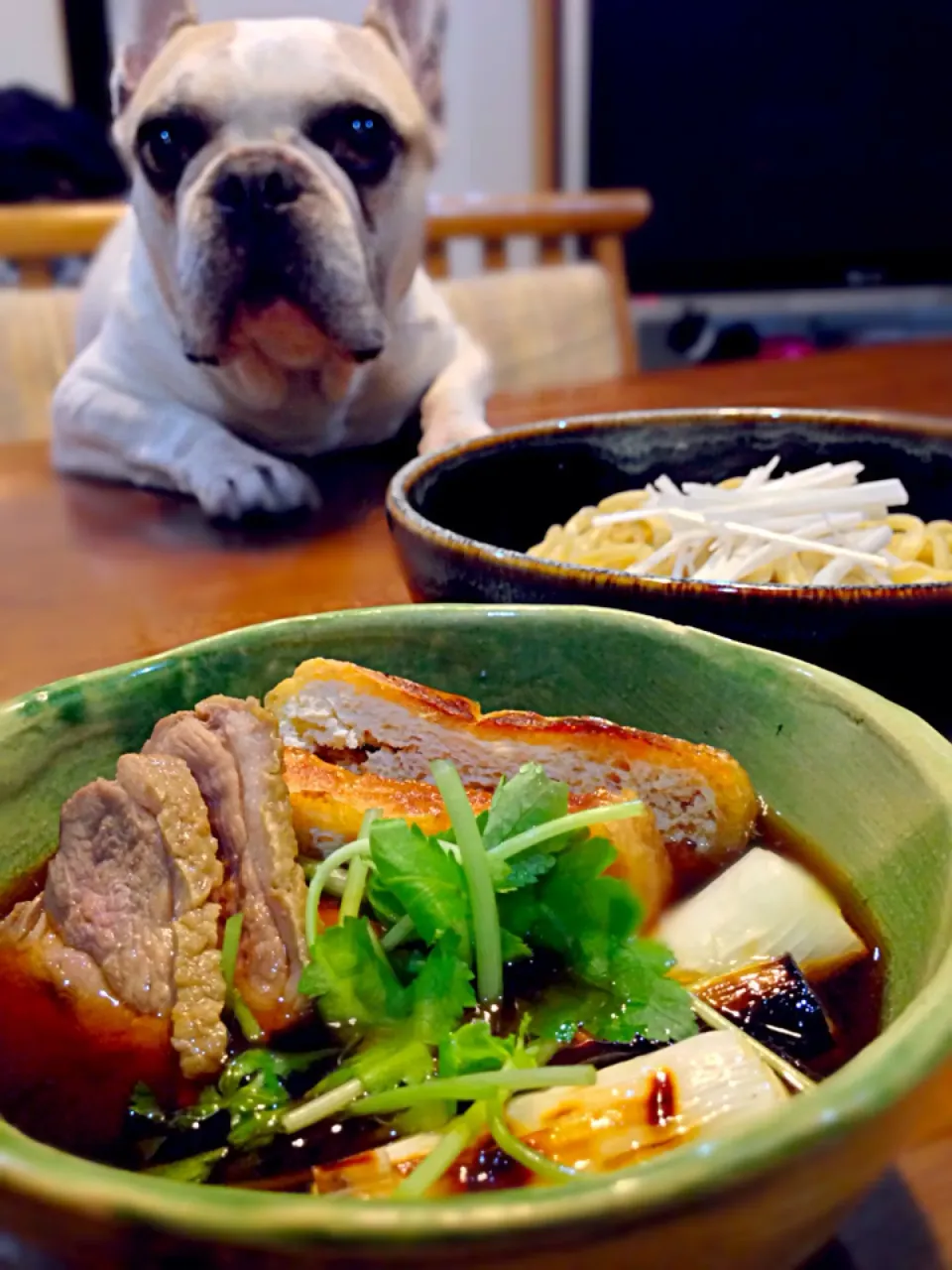 鴨つけ麺、栃尾揚げトッピン|おかっぴーさん