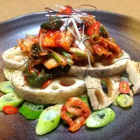 Grilled organic lotus root, with homemade kimchi and spring onions!|angieさん