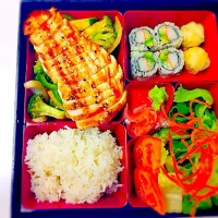 Chicken bento box|Xiangling Liangさん