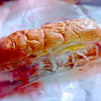 Snapdishの料理写真:Roti john!!!|amera binti mohd yusofさん