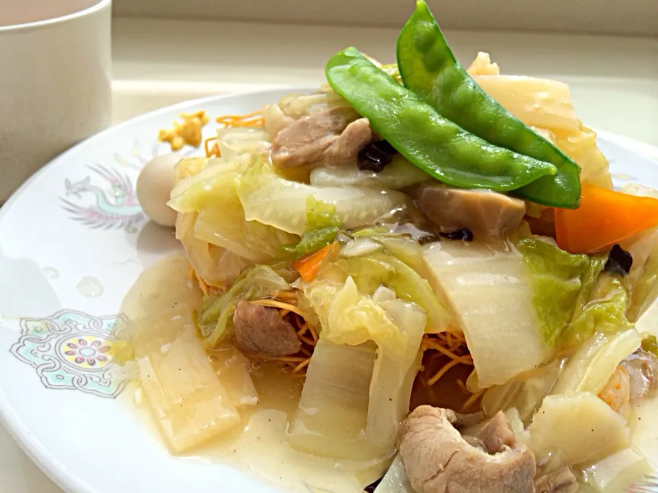 今日の社食は皿うどん。525円。|ルーア・ブランカさん