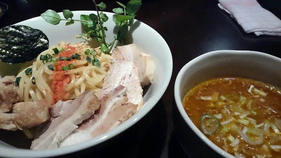 Snapdishの料理写真:ajitoのつけ麺(肉増し)|サイファさん