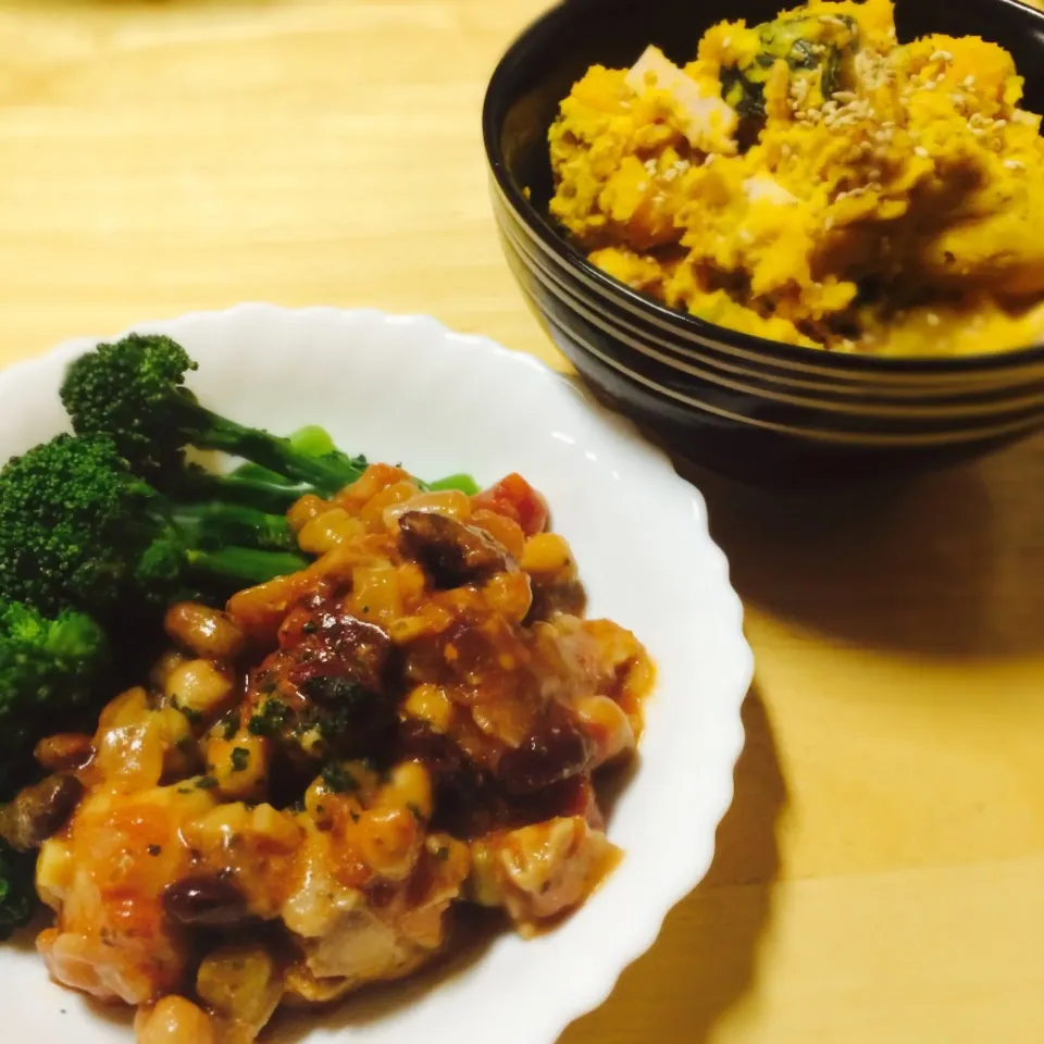 ✳︎チキンとお豆のトマト煮✳︎南瓜サラダ|こまあずさん