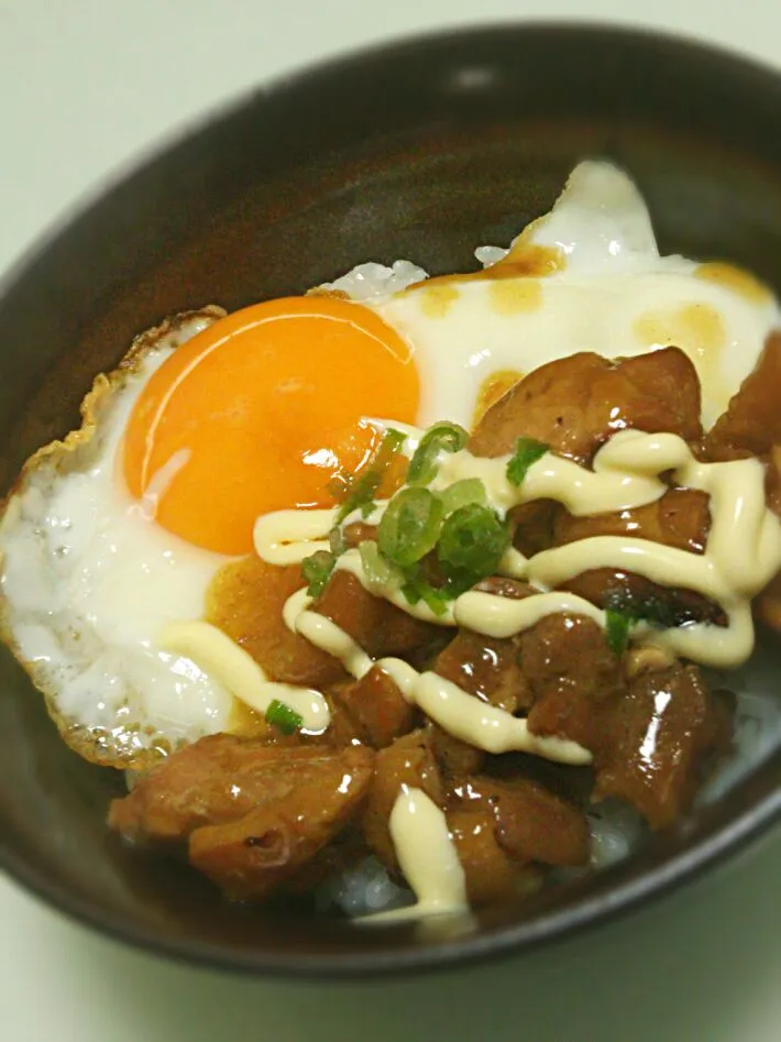 焼き鳥たまご飯|コンタさん