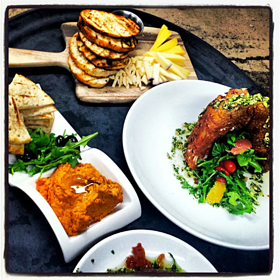 cheeseboard, humus,  and fresh whole snapper. it's how we do at the Adobe Rose. very yuuuuuuummmm lol :)|Steven Doportoさん