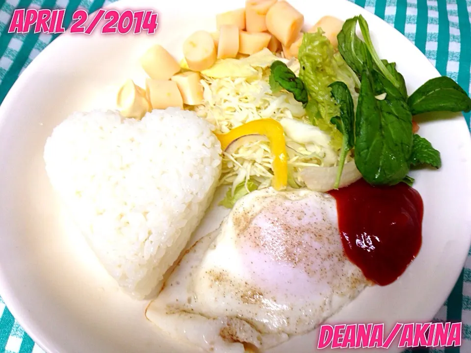 Snapdishの料理写真:I am feeling eating eggs tonight.. As much as possible I am trying not to eat eggs...|Deana/Akinaさん