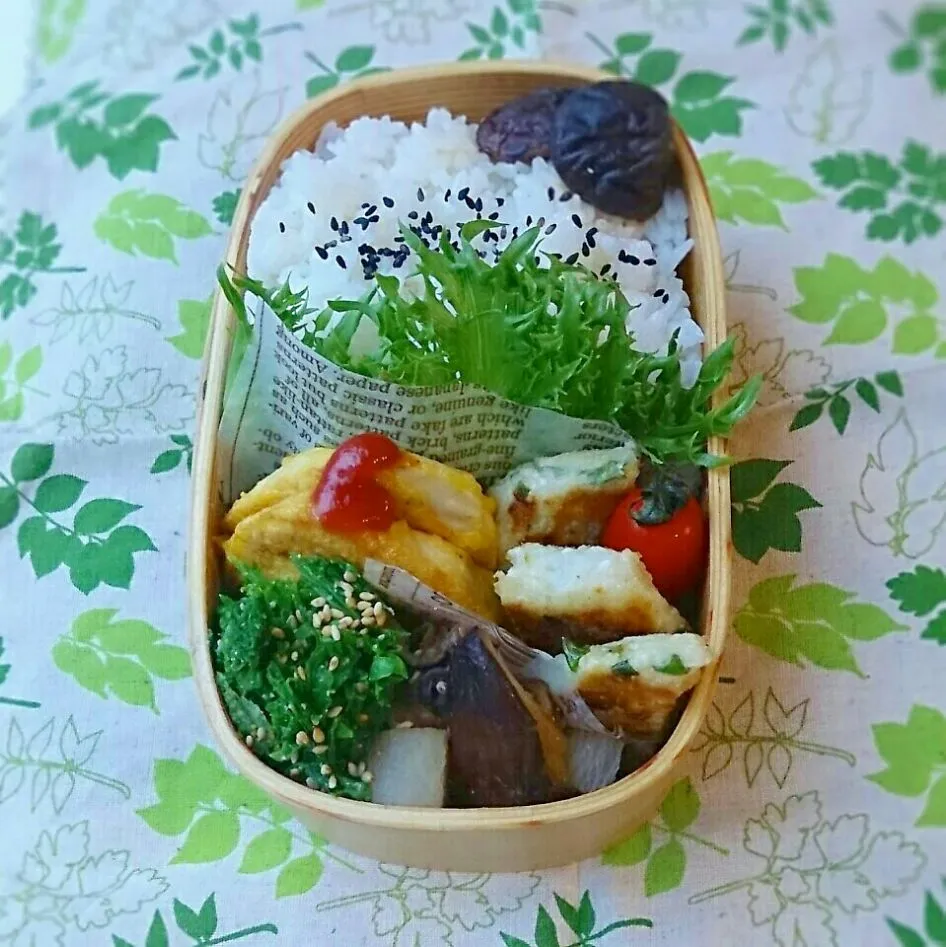 自家製鶏ハムのピカタ弁当
今日のパパお弁当は
自家製ハムのピカタ、椎茸と大根のうま煮、わさび菜のごま和え、大根餅等でした。|とだともさん