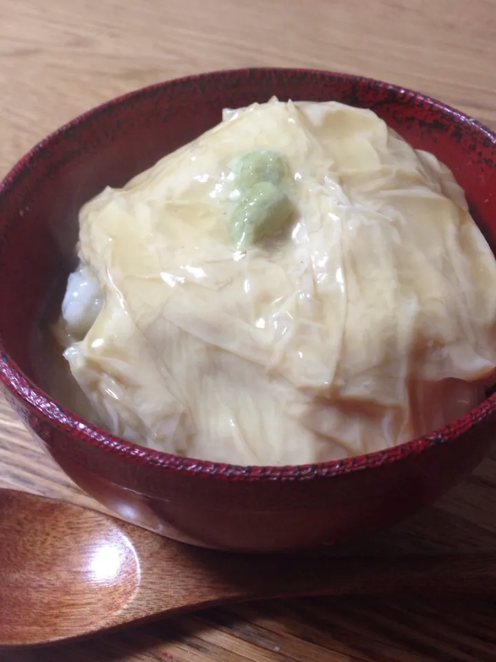 Snapdishの料理写真:湯葉丼|ひまわりさん