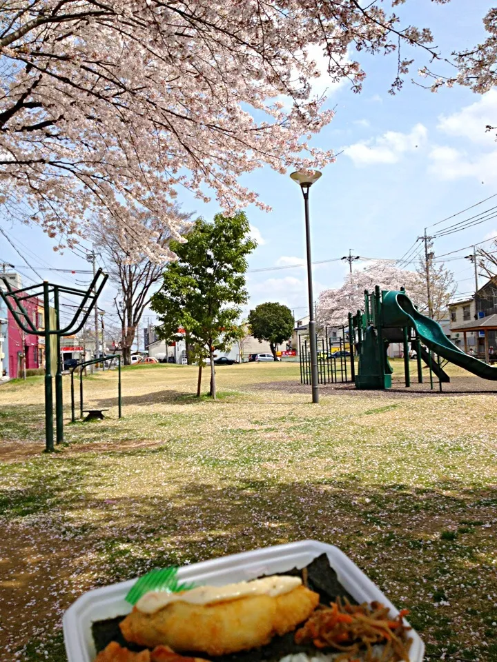 Snapdishの料理写真:今日は海苔弁 4月3日☀|あくびさん