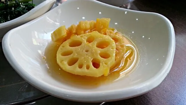 Snapdishの料理写真:lotus root with citron sauce|Myeong Hun Kimさん