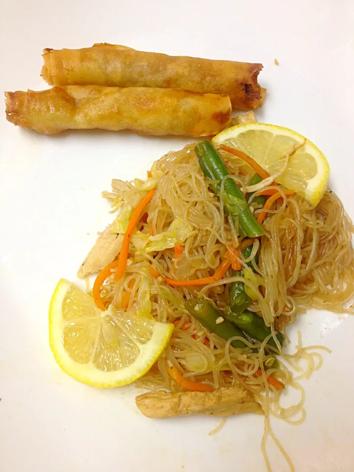 Pancit & Lumpia|Jenna Dさん