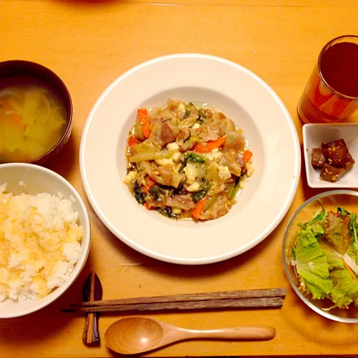 豚バラと菜の花と豆富のポン酢炒め こんにゃくの旨煮 とろろご飯|中西 ツヨシさん