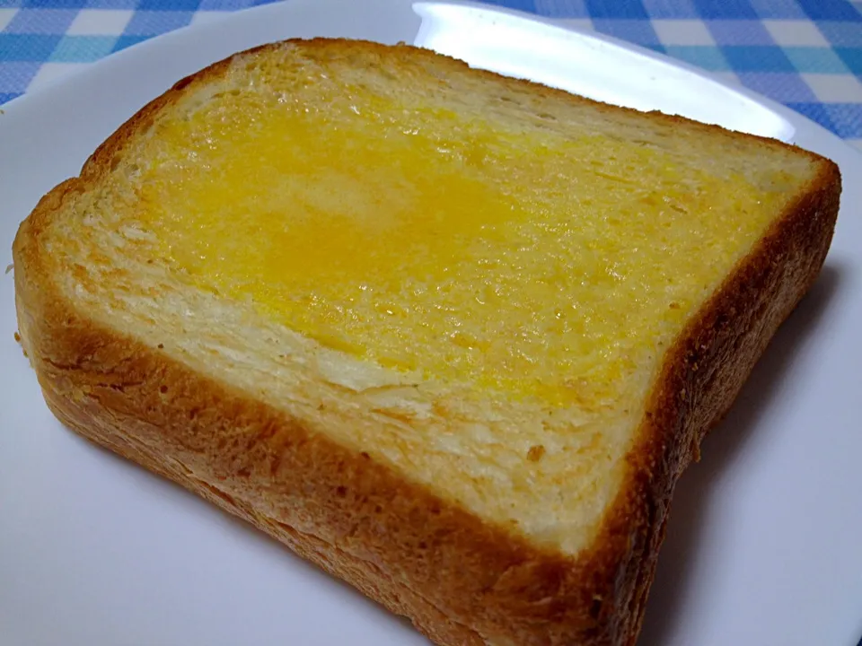 デニッシュ食パンで、フレンチトースト🍞|Kojiさん