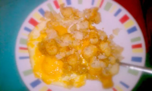 Snapdishの料理写真:Cheesy garlic potato egg bake|Harvey Quin Hoyesさん