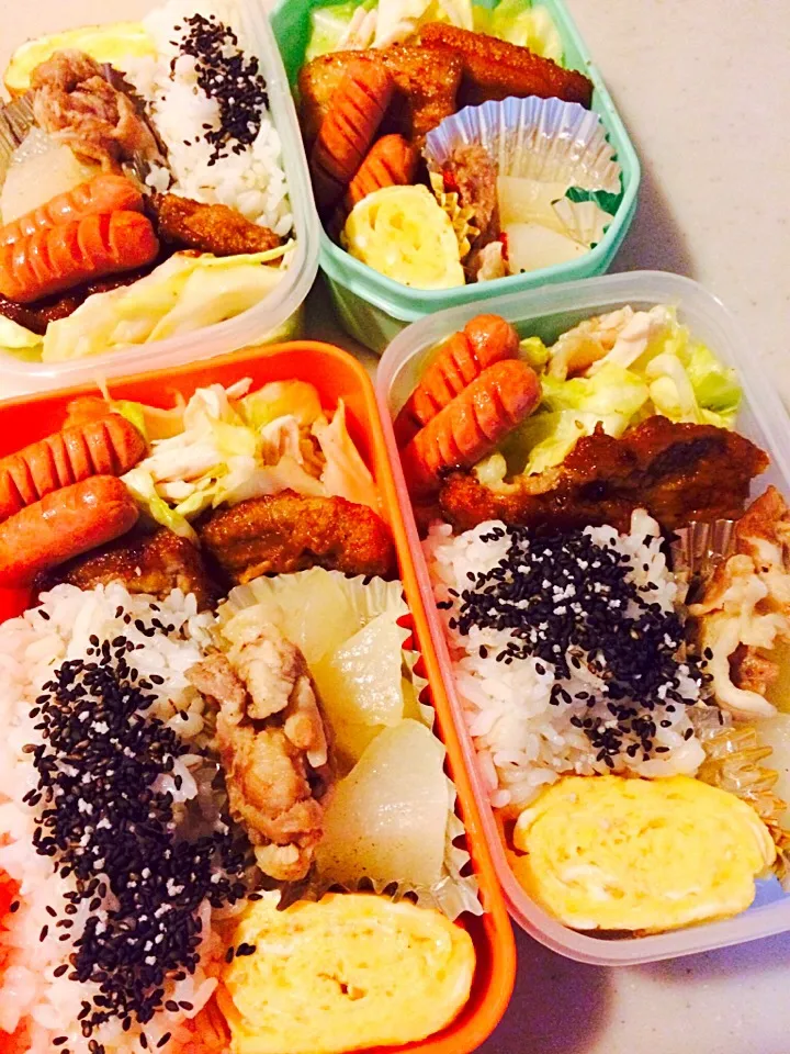 Snapdishの料理写真:四人のお弁当。|りんさん