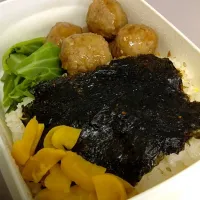 餃子弁当|Junichi  Minamikawaさん