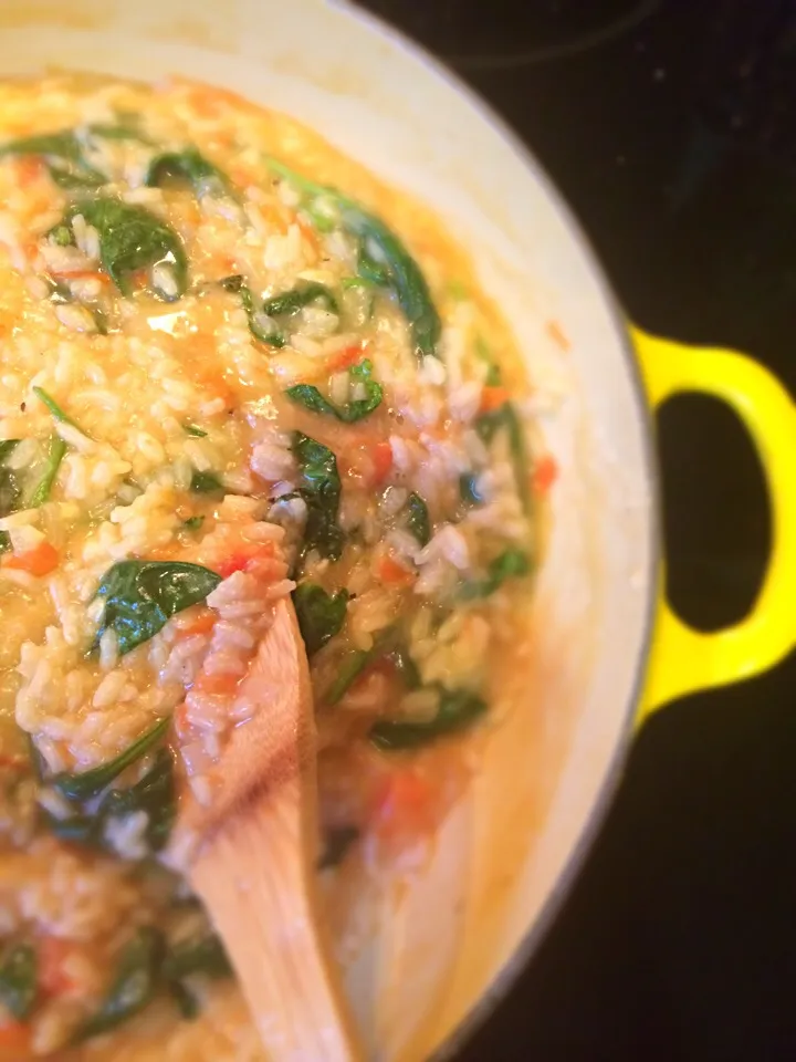 Snapdishの料理写真:Tomato and Spinach Risotto|Kaori Allenさん