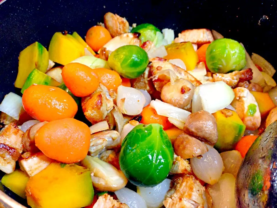 💋Chicken in Mini Veggies sauté 💋|Earth Angelさん