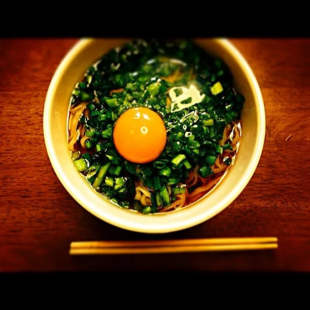 おうちの青ネギたっぷりのっけた醤油ラーメン(^ ^)|とっきーさん