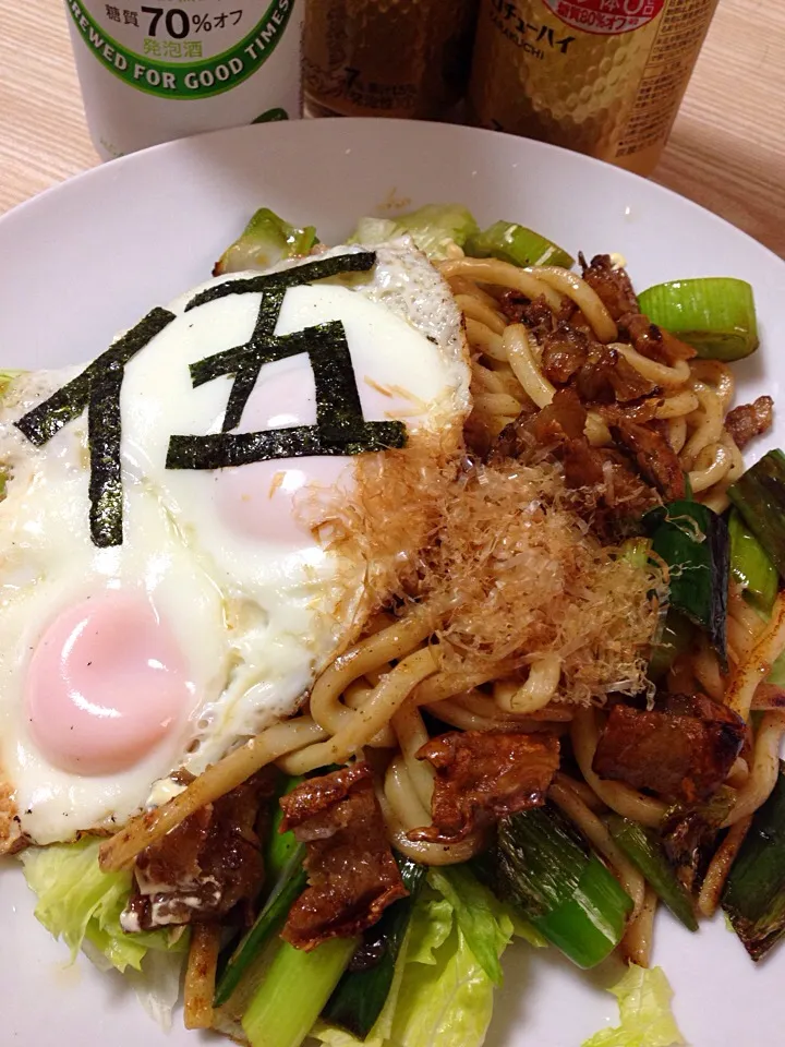 油かすで焼きうどん！|伍龍やすさん