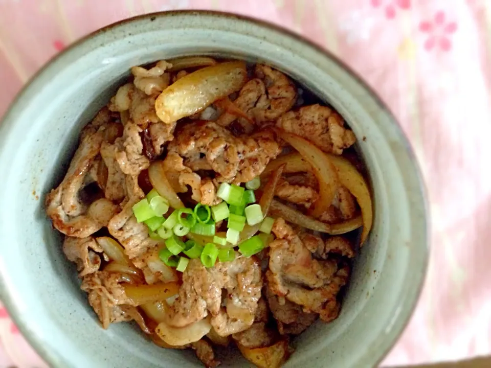 豚丼|さやさん