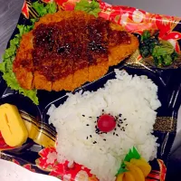 トーホーストア ジャンボチキンカツ弁当 360円|Setsuko Cyoさん