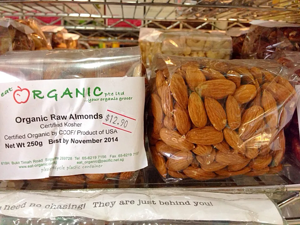 Raw Almonds|hweeyhさん