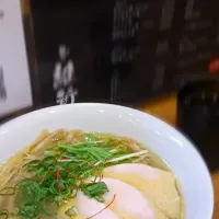 Snapdishの料理写真:柚子しおらぁ麺|gL-hiroさん