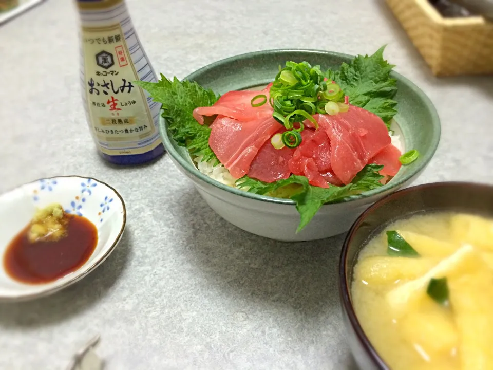 マグロ丼|サトゥーさん