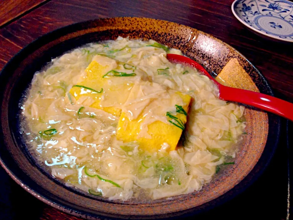 出し巻き卵の生湯葉餡掛け|かよこさん