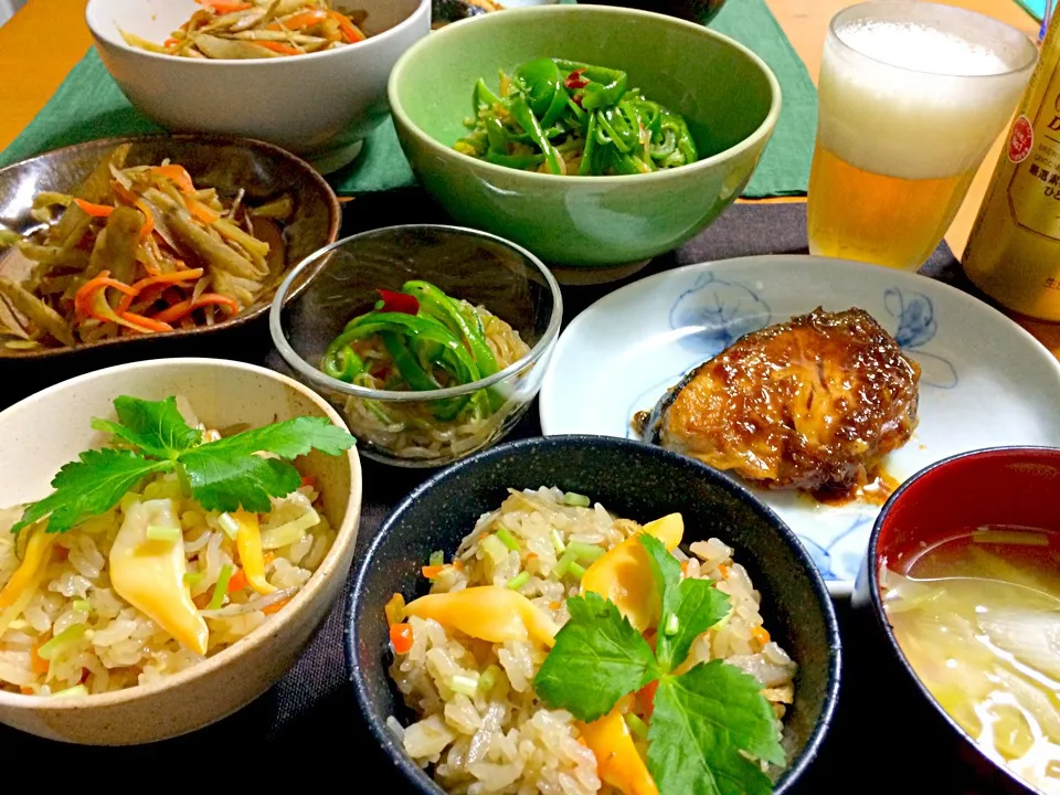 咲きちゃんさんのホッキめしを参考にした、青柳めし？、ぶり照り焼き、ピーマンとしらたきの辛味醤油マヨ炒め、きんぴらごぼう|ぷっくりんこ💙さん