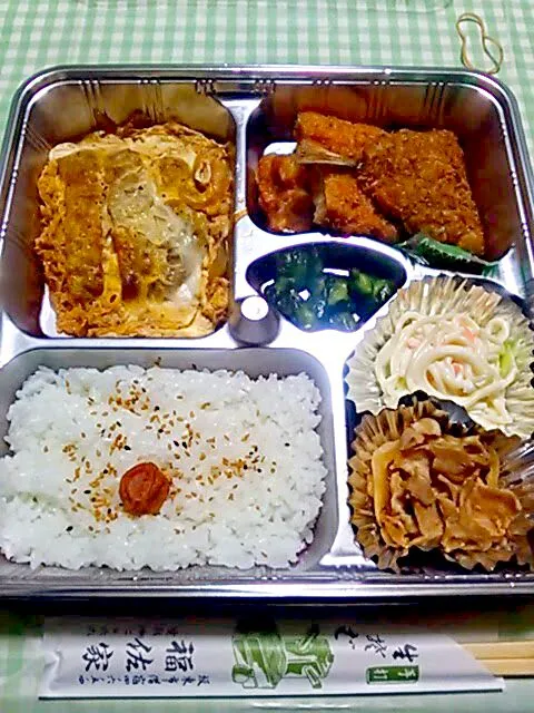 福佐家のお弁当|猫田さん