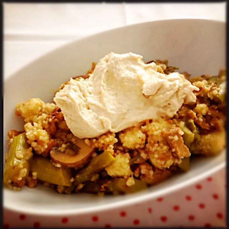 Seitan-Ragout with green asparagus and shitake mushrooms on millet with humus|RebeccaH💟さん