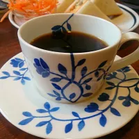 Snapdishの料理写真:ホットコーヒー|Satoko Kimuraさん