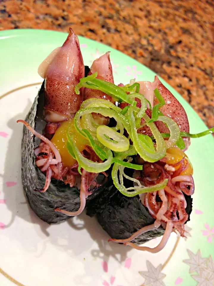 Snapdishの料理写真:高もんのまわる寿司で、祝い飯|ハルさん