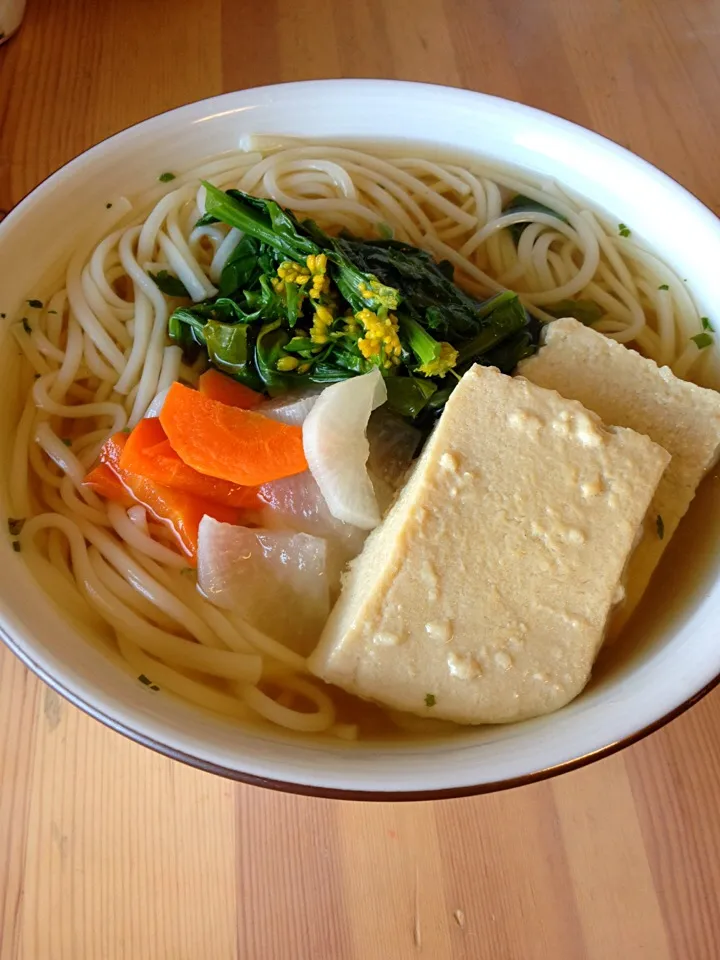 軽く二日酔い(￣▽￣) お腹に優しい，五島うどんと高野豆腐|なほこさん