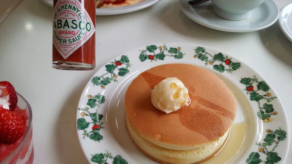 六花亭のホットケーキ！うまし！|Yoshio  Yasumotoさん