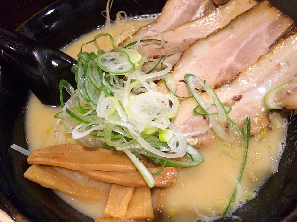 Snapdishの料理写真:札幌味噌チャーシュー麺|Noriyuki Saitoさん