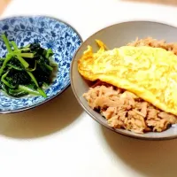 Snapdishの料理写真:ツナそぼろ丼|ゆうかさん