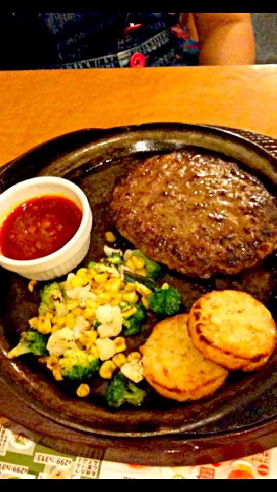 💋Hamburger Steak w/ potato & corn💋|Earth Angelさん