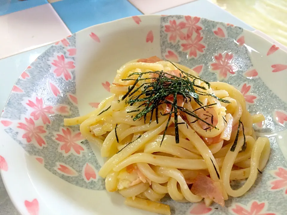 ♡バター醤油の焼きうどん♡|ゆさん