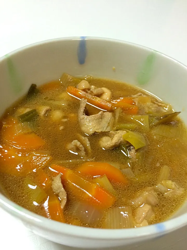 豚汁 (Miso soup with pork)|Daichiさん