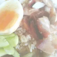 Snapdishの料理写真:ข้าวหมูแดง|poonpunzさん